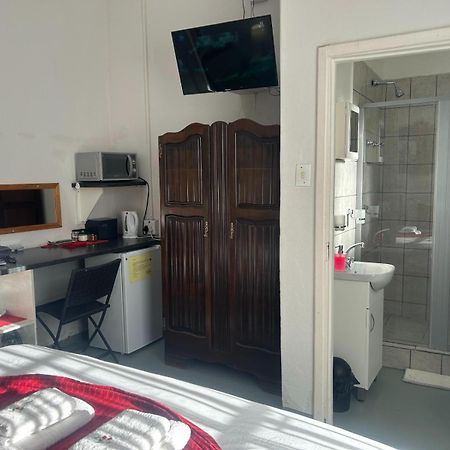 Cherry Lane Guest House Ficksburg Dış mekan fotoğraf